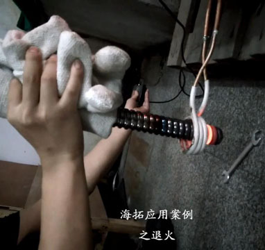 高頻加熱機對螺紋鋼91看片免费观看加熱退火試樣打樣視頻