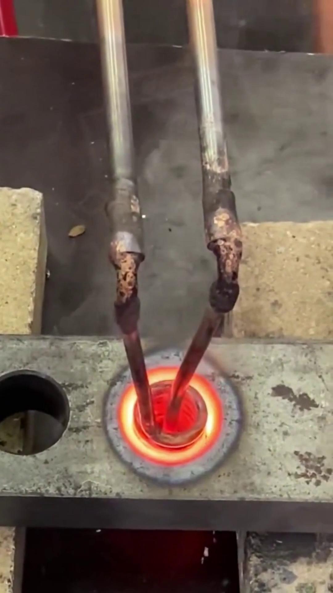 小型高頻加熱機 高頻九幺免费看片 內孔淬火熱處理