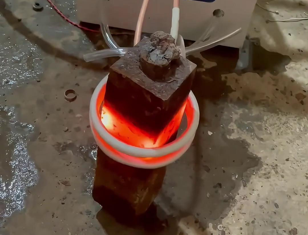超音頻91看片免费观看加熱設備在金屬棒材料加工領域具有廣泛的應用