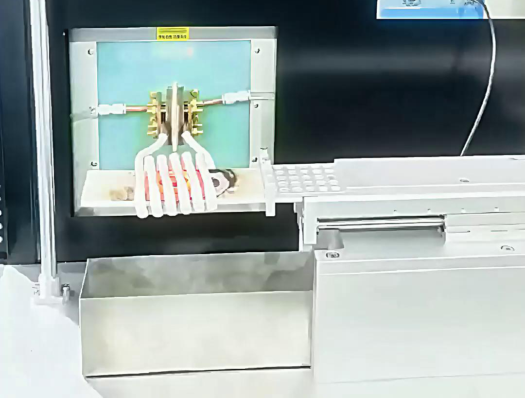 全自動臥式中頻淬火機床：軸類工件高效淬火的智能解決方案(圖5)