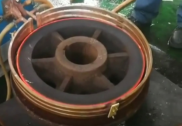 超音頻91看片免费观看加熱設備對火車輪加熱試樣