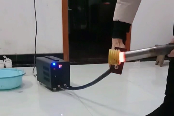 小型手持式91看片免费观看加熱設備 220V電壓輸入