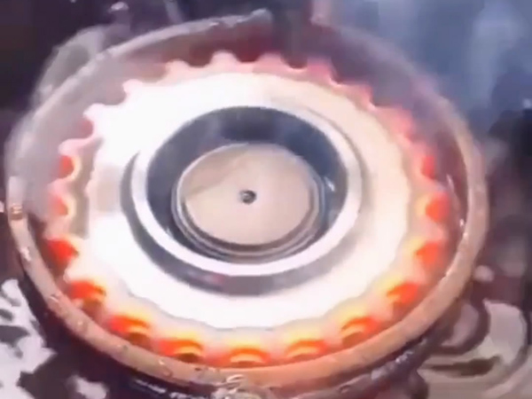 齒輪九幺免费看片 ，高頻淬火機床
